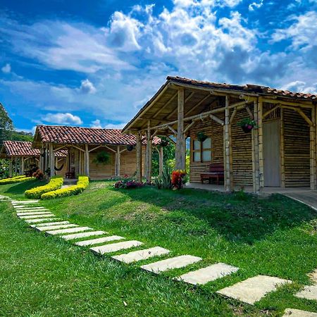 Hotel Campestre Campos Verdes Roldanillo Екстер'єр фото