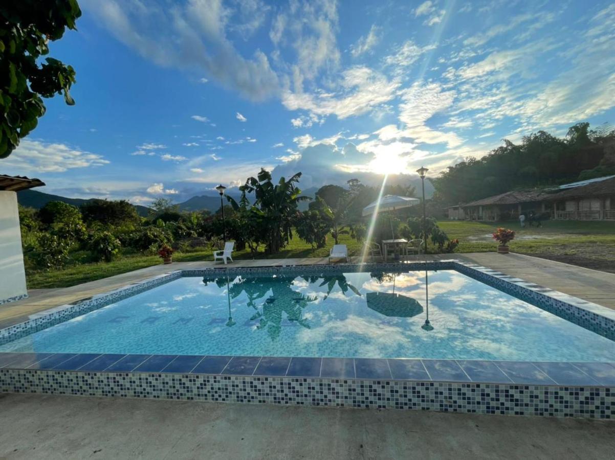 Hotel Campestre Campos Verdes Roldanillo Екстер'єр фото