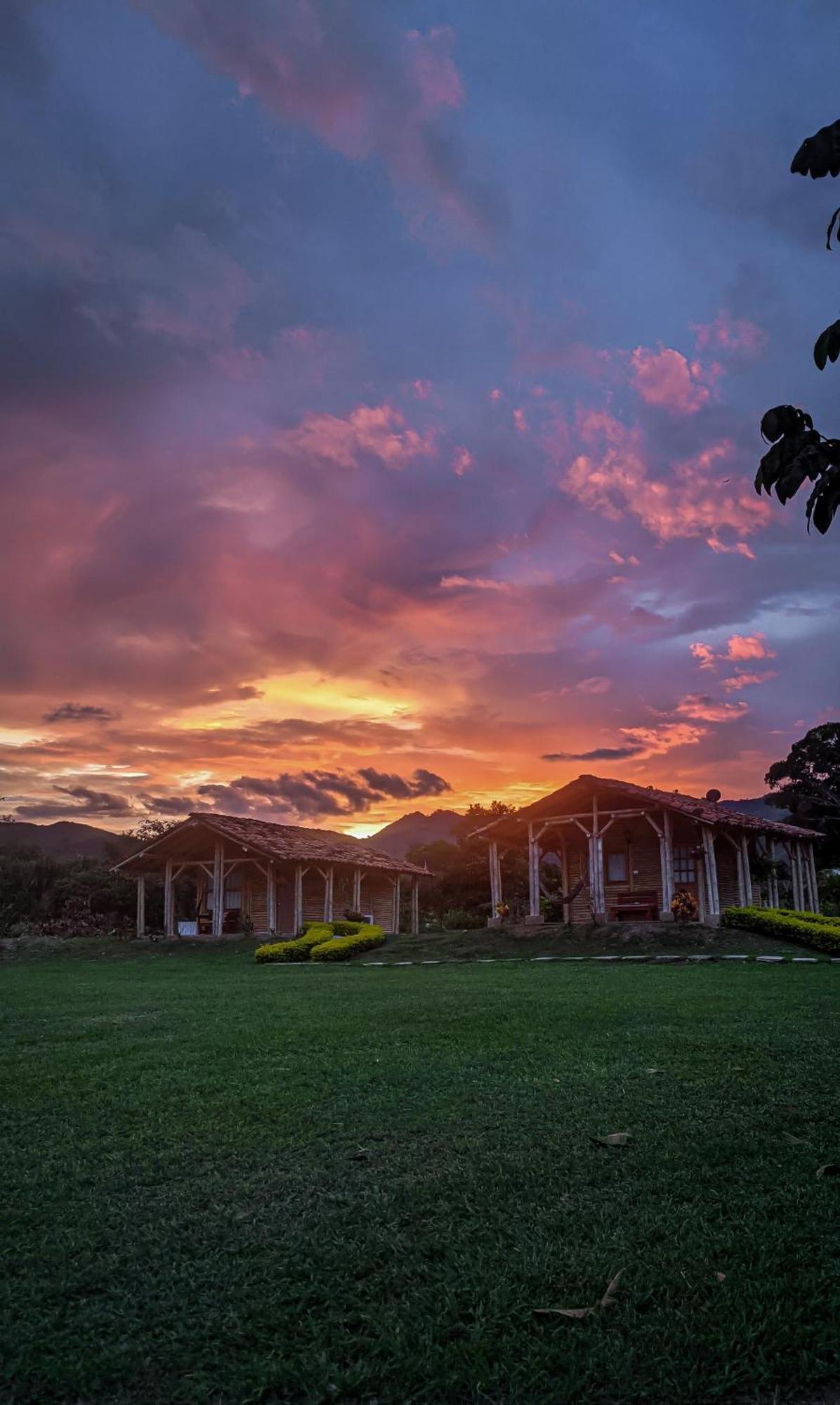 Hotel Campestre Campos Verdes Roldanillo Екстер'єр фото